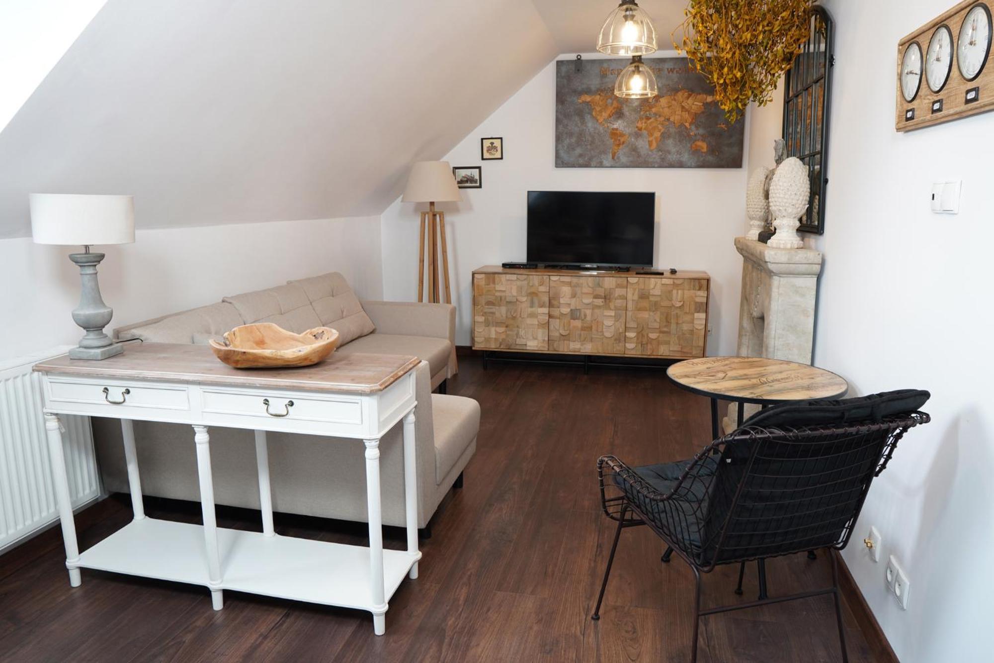 Maly Domek Apartment Kolobrzeg Ngoại thất bức ảnh